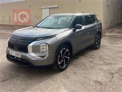 ميتسوبيشي اوتلاندر